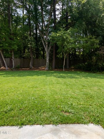 213 N Bickett North Boulevard, Louisburg, NC 27549