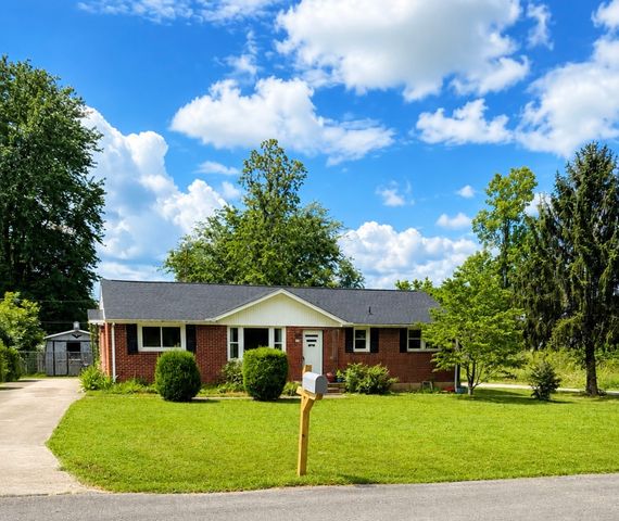 122 Bluff View St, Ashland City, TN 37015