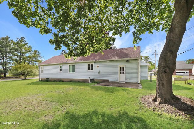 10 Palma Boulevard, Guilderland, NY 12203