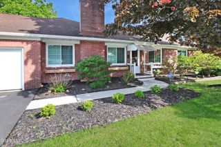 10 Palma Boulevard, Guilderland, NY 12203
