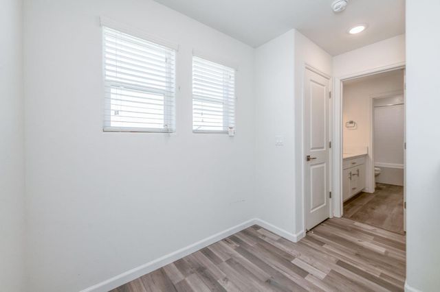 501 Farmhouse Lane, Clovis, CA 93619