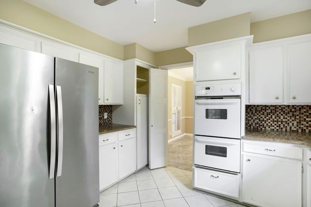 10903 Tupper Lake Drive, Houston, TX 77042