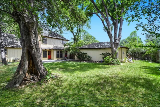 10903 Tupper Lake Drive, Houston, TX 77042