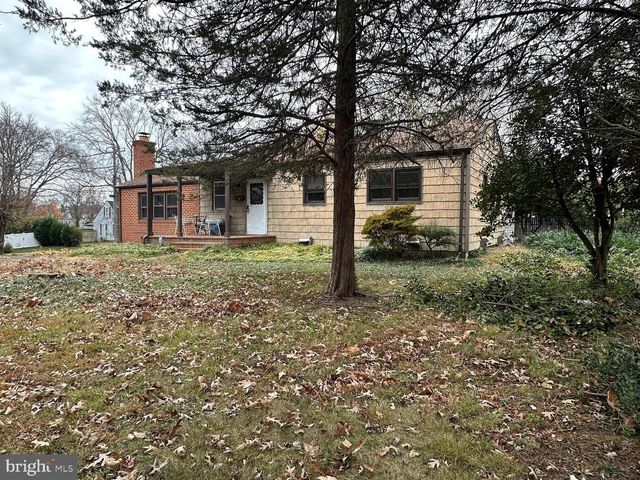 601 MADISON ST, Herndon, VA 20170