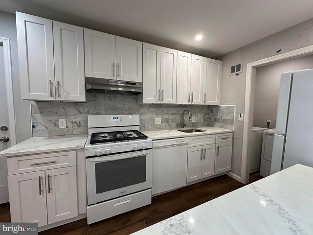 601 MADISON ST, Herndon, VA 20170