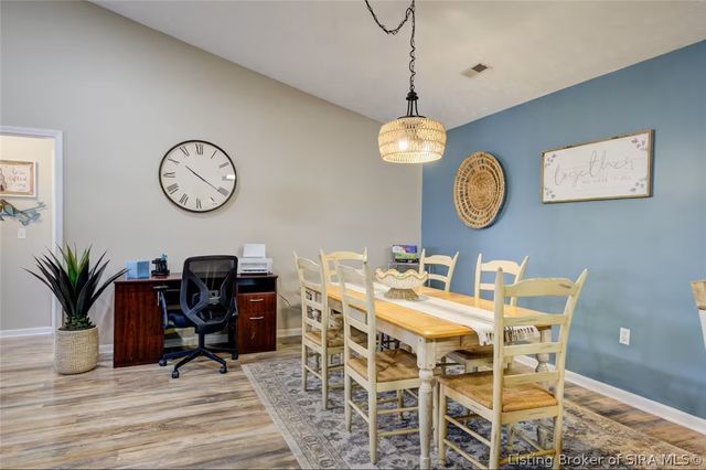 1939 Harmony Circle, Charlestown, IN 47111