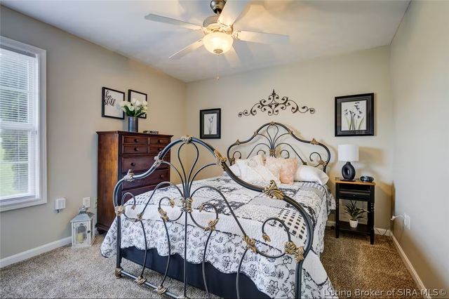 1939 Harmony Circle, Charlestown, IN 47111