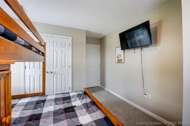 1939 Harmony Circle, Charlestown, IN 47111
