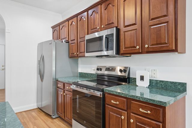1019 Fairways Dr, Greenbrier, TN 37073