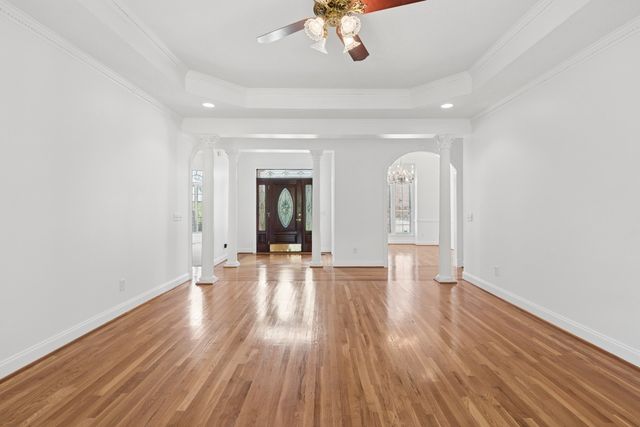 1019 Fairways Dr, Greenbrier, TN 37073