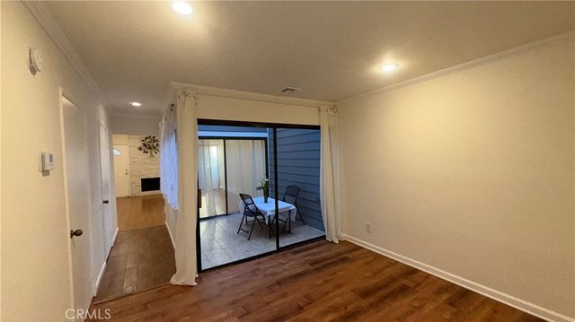 5841 Etiwanda Avenue, Tarzana, CA 91356