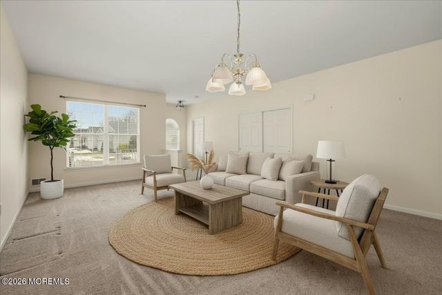 13 Byron Road, Brick, NJ 08724