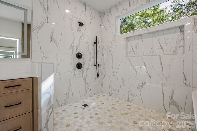 4003 Sage Cliff Court, Matthews, NC 28105