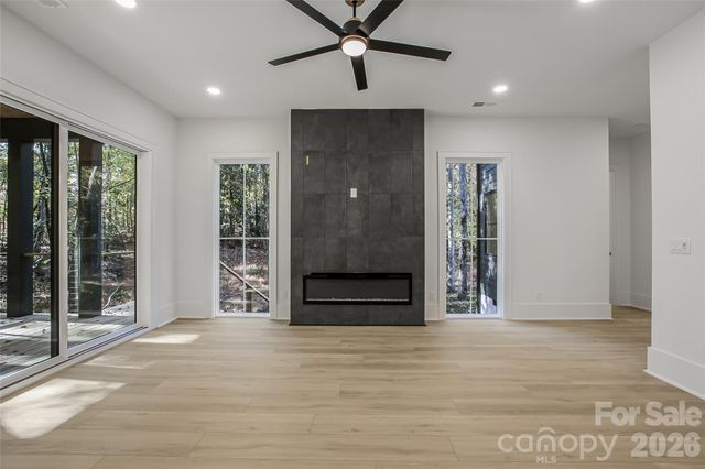 4003 Sage Cliff Court, Matthews, NC 28105