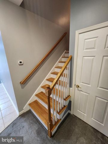 141 RED HAVEN RD, New Cumberland, PA 17070