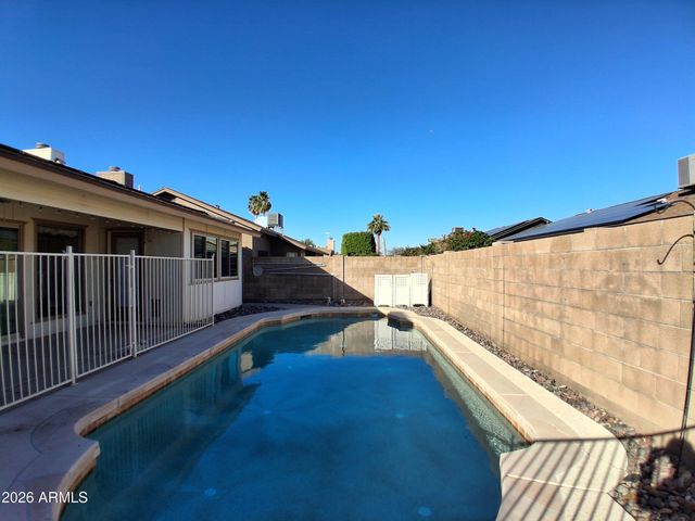 4324 W YORKSHIRE Drive, Glendale, AZ 85308