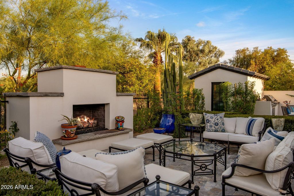 5635 E LINCOLN Drive 13, Paradise Valley, AZ 85253 — photo 2