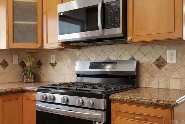 2257 Brookwood Court, Escondido, CA 92026