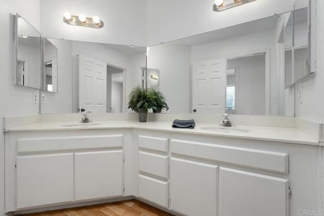 2257 Brookwood Court, Escondido, CA 92026