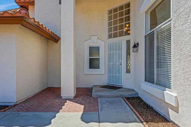2257 Brookwood Court, Escondido, CA 92026