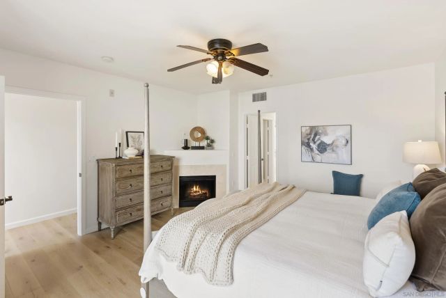 7520 Draper Ave 3, La Jolla, CA 92037