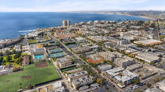 7520 Draper Ave 3, La Jolla, CA 92037