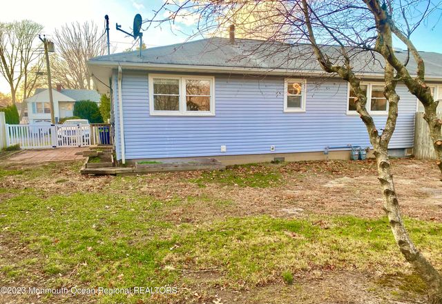 1406 Treeneedle Road 1406, Point Pleasant, NJ 08742