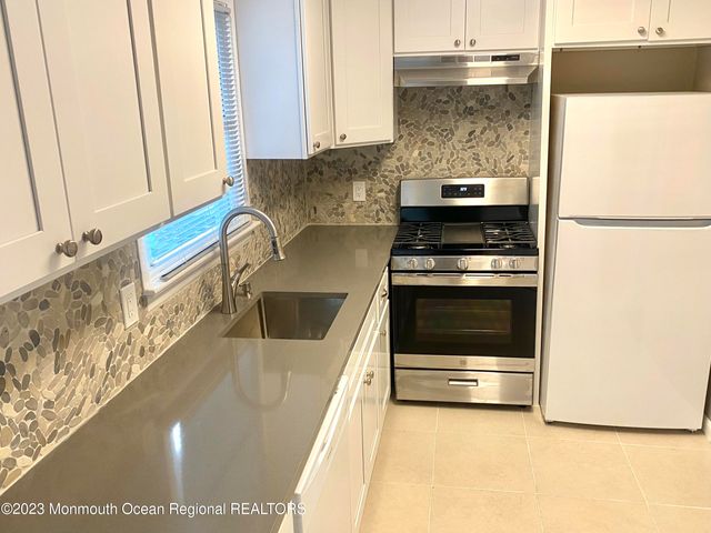 1406 Treeneedle Road 1406, Point Pleasant, NJ 08742