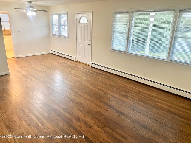 1406 Treeneedle Road 1406, Point Pleasant, NJ 08742