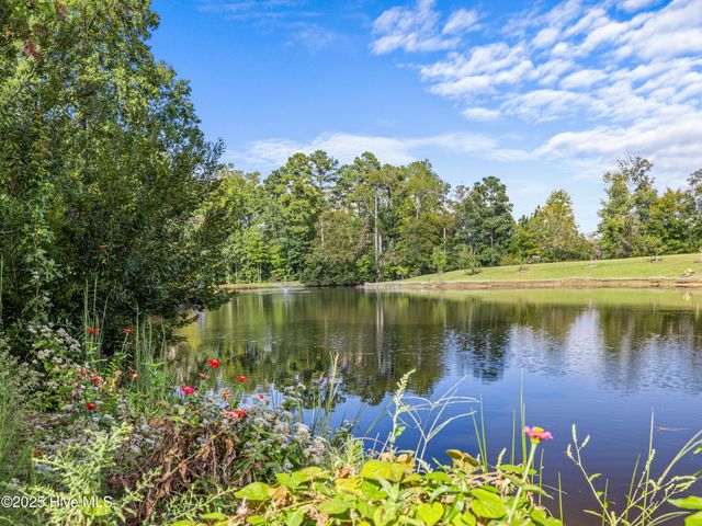 302 Breckenridge Lane, New Bern, NC 28560