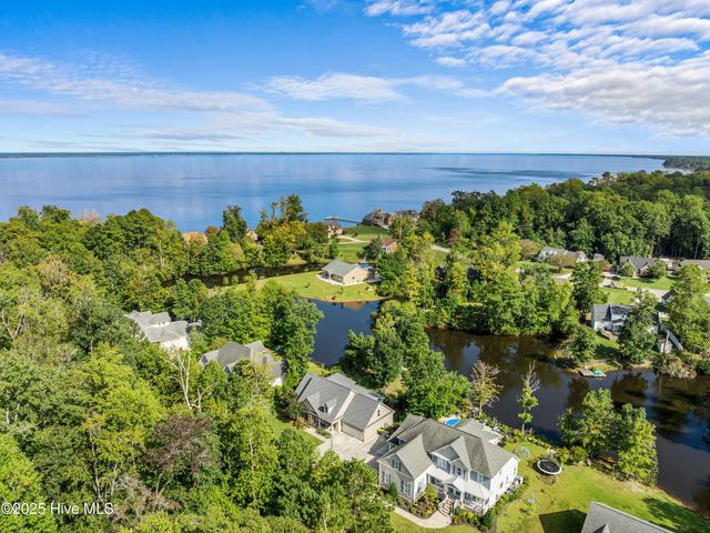 302 Breckenridge Lane, New Bern, NC 28560