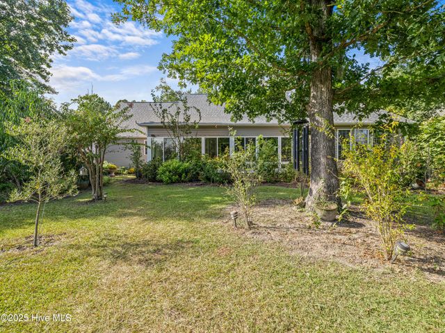 302 Breckenridge Lane, New Bern, NC 28560