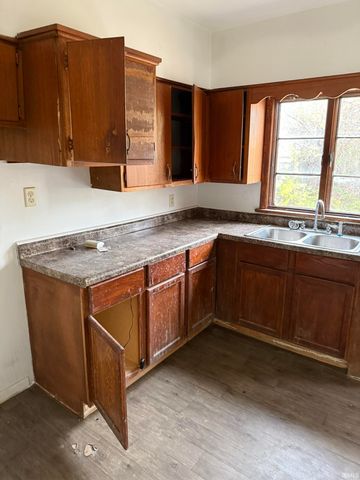 3105 Plaza Drive, Fort Wayne, IN 46806