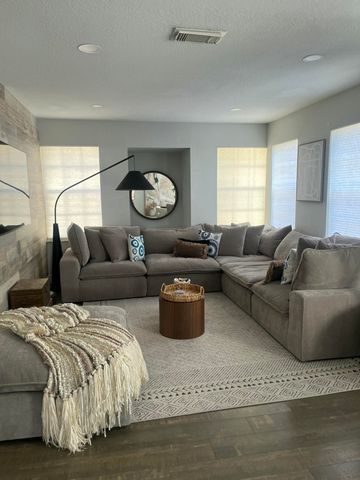 1910 Belmont Place, Boynton Beach, FL 33436