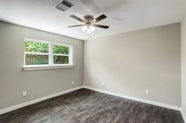9214 Mahoning Drive, Houston, TX 77074