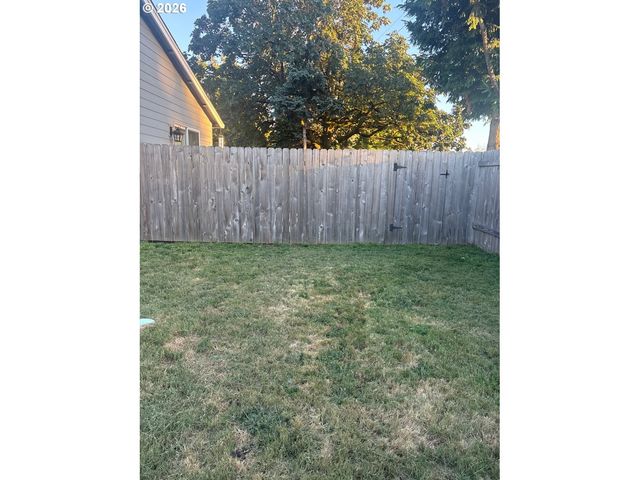 100 Se 100TH Ave, Vancouver, WA 98664