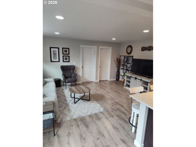 100 Se 100TH Ave, Vancouver, WA 98664