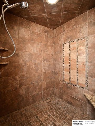 3024 S 113th Street, Omaha, NE 68144