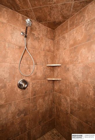 3024 S 113th Street, Omaha, NE 68144