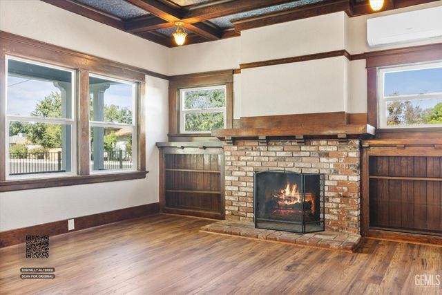 2130 Park Way, Bakersfield, CA 93304