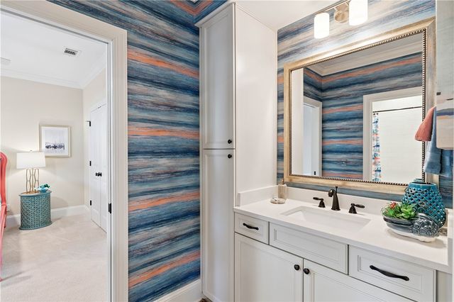 111 Gascoigne Ave 201, St Simons Island, GA 31522