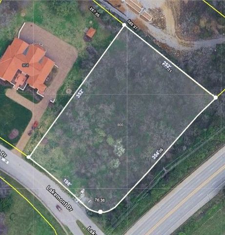 800 Lakemont Dr, Nashville, TN 37220