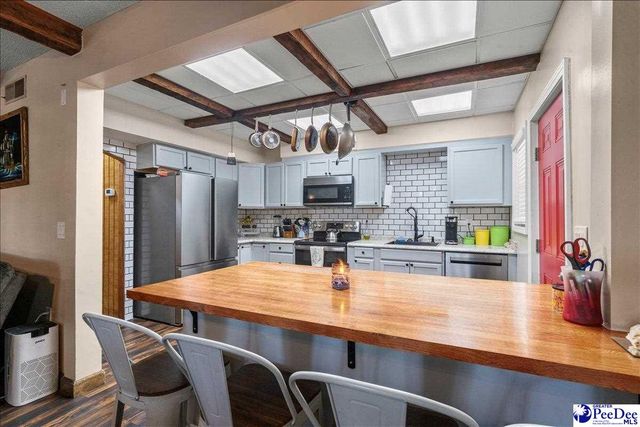 1980 Antioch Rd, Hartsville, SC 29550