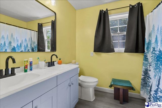 1980 Antioch Rd, Hartsville, SC 29550