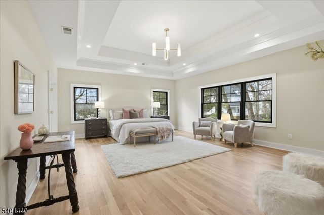 336 Fairmount Ave, Chatham Twp., NJ 07928