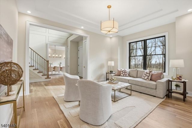 336 Fairmount Ave, Chatham Twp., NJ 07928