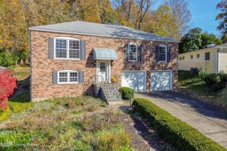 411 Trinity Hills Ln, Louisville, KY 40207