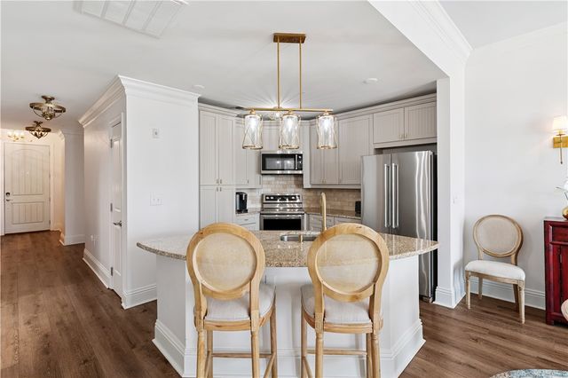 20 Waterfront Drive 124, St Simons Island, GA 31522