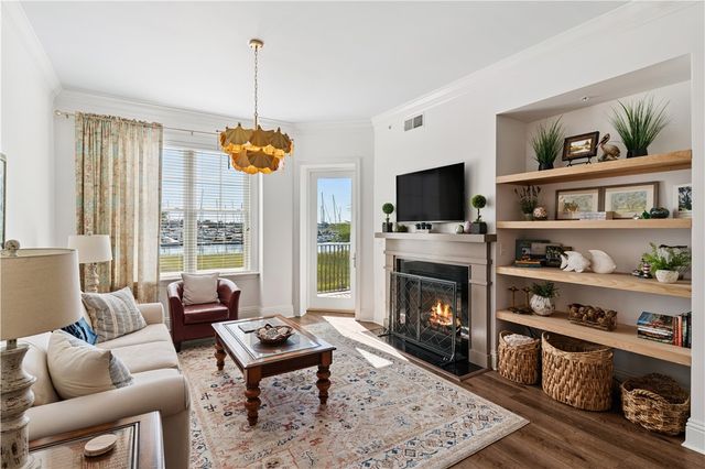 20 Waterfront Drive 124, St Simons Island, GA 31522