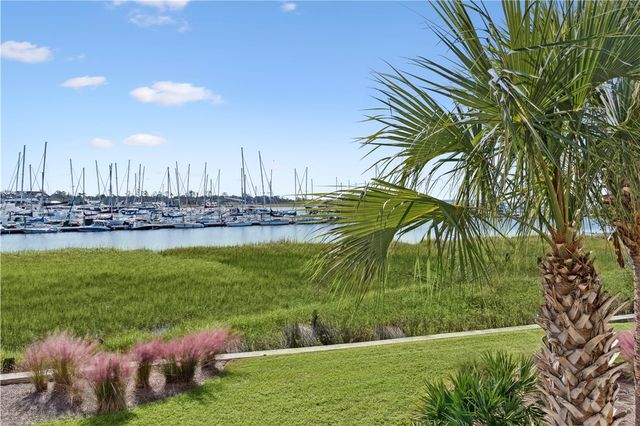 20 Waterfront Drive 124, St Simons Island, GA 31522